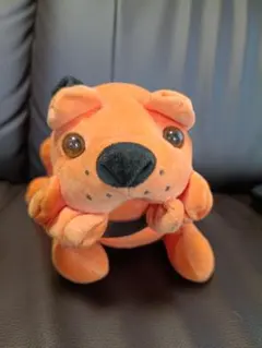 パグ犬のぬいぐるみ