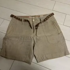 ZARA ベージュ ショートパンツ