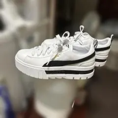 ★PUMA厚底スニカー24cm★靴 白黒