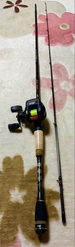 Megabass RETGRAPH FIII ベイトリール ロッドセットのサムネイル