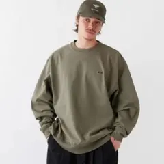 美品F.A.T. スウェット AUTHENTICオリーブ　オーバーサイズのサムネイル