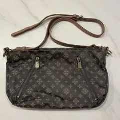 russet モノグラム柄 ショルダーバッグ