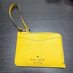 kate spade イエロー パスケース