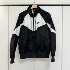 Nike ナイロンジャケット ブラック/ホワイト