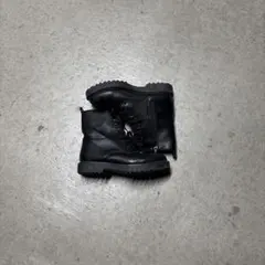 black boots y2k grunge