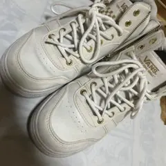 VANS スニーカー ホワイト ゴールドのサムネイル