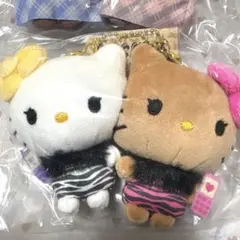 サンリオ　ニコぬいキーホルダー　ハローキティ　日焼け　ギャル　携帯電話