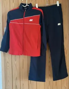 NIKE キッズ ジャージ セットアップ 上下 Mサイズ 赤 × ネイビー
