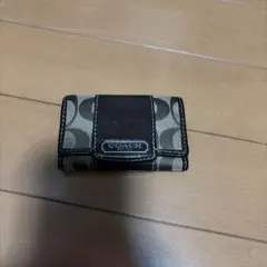 COACH キーケース ベージュ