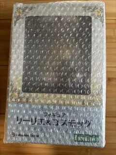リーリエ　コスモッグ　フィギュア　ポケモン