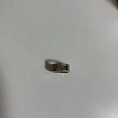 ブランデッド Gロゴ リング」