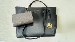 新品未使用✨ マイケルコースハンドバック　折りたたみ財布セット