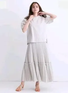 CADUNE カデュネ 大草直子さんコラボ プリーツスカート グレーのサムネイル