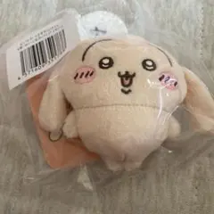 Tholi prema様　ちいかわ うさぎだらけくじ E賞 ぬいぐるみバッジ