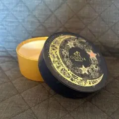 GODIVA 丸い形のギフトボックス 星と月デザイン