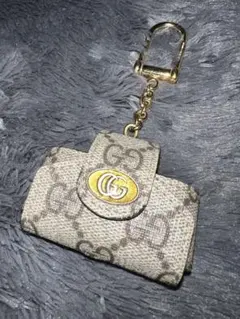 GUCCI グッチ GGスプリーム GGマーモント AirPods ケース ロゴ - メルカリ