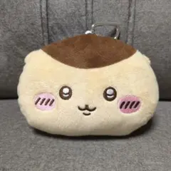 ちいかわ　くりまんじゅう　ぬいぐるみパスケースポーチ