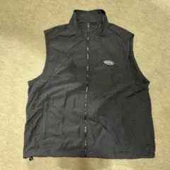 ナイロンベスト