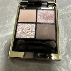 【美品】　SUQQU シグニチャー カラー アイズ　134