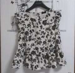 ♡黒バラ柄★ノースリーブ♡ペプラム★キャミソール♡トップス★アウター♡ボトムス♡