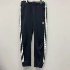 adidas originals トラックパンツジャージ　M ⬛︎32