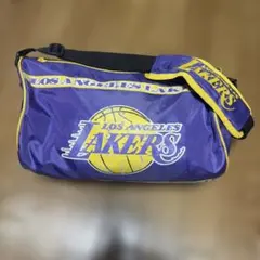 Item thumbnail for item e59957de-321f-40d6-8edc-9c2b79b2bf5e