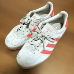 Item thumbnail for item ec50254e-823d-4f34-ad69-7198ef766def