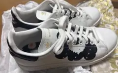 花柄スニーカー