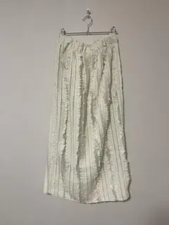 k*n様 フリル付きアイボリー ロングスカート フリーサイズ 美品
