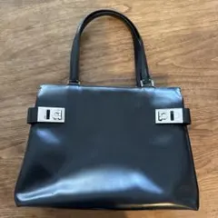 Salvatore Ferragamo ガンチーニ ハンドバッグ ブラックのサムネイル