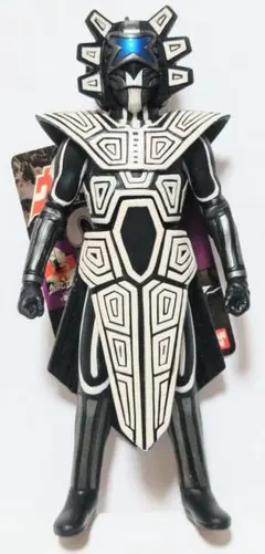 「ウルトラマンコスモス」ソフビ人形・三面異次元人ギギ４体セット（新品・当時モノ） Amazon.co.jp: 怪獣シリーズ 三面異次元人 ギギ B 黄 ソフビ