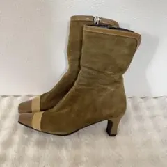 TRUSSARDI スエード ショートブーツ ブラウ　21.5 日本製のサムネイル