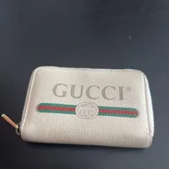 GUCCIカードケース