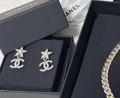 CHANEL スター ココマーク ピアスのサムネイル