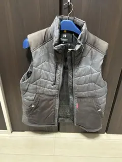 Item thumbnail for item 70bcceb8-f192-4af2-8cf6-dd147b67ad93