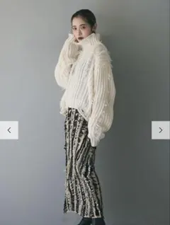 ANDREA&Co.ダメージハイネックニット+フリンジデザインニットスカート