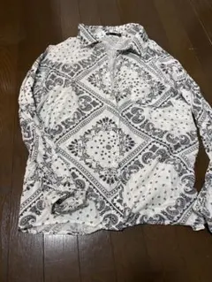 SHEIN DAZY ペイズリー柄 長袖シャツ ホワイト S