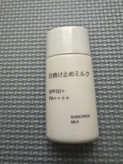 無印良品 日焼け止めミルク SPF50+ PA++++