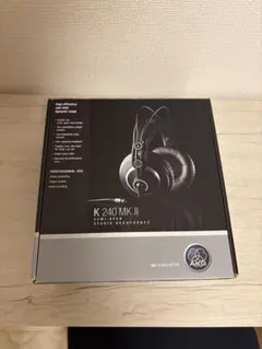 AKG K240 MKII モニターヘッドホン セミオープン型のサムネイル