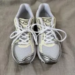 ASICS GEL-KAYANO 14 スニーカーのサムネイル