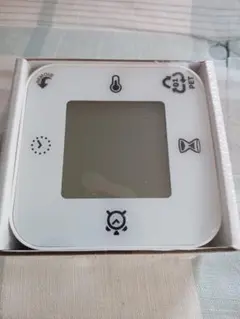 5【大人気殺到】新品 IKEA 時計KLOCKIS クロッキス 白