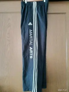 adidas MARTIAL ARTS ブラックス　スエットパンツ