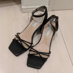 NICAL チューブストラップクロスサンダル／ブラック