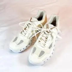 Reebok リーボック ジグパルス 26.5 白 ZIGTECH スニーカーのサムネイル