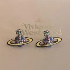 ビビアンウエスト ピアス