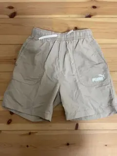 Puma ベージュ ハーフパンツ