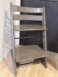 ストッケ　トリップトラップ　ヘイジーグレー