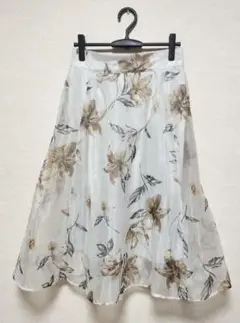 美品　Cleome　花柄シアーチュールフレアースカート　40