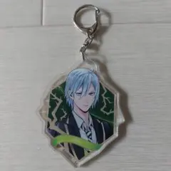 ツイステ　シルバー　アクリルキーホルダー