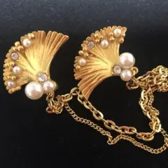 Jane Marple 踊り子モチーフネックレス - メルカリ